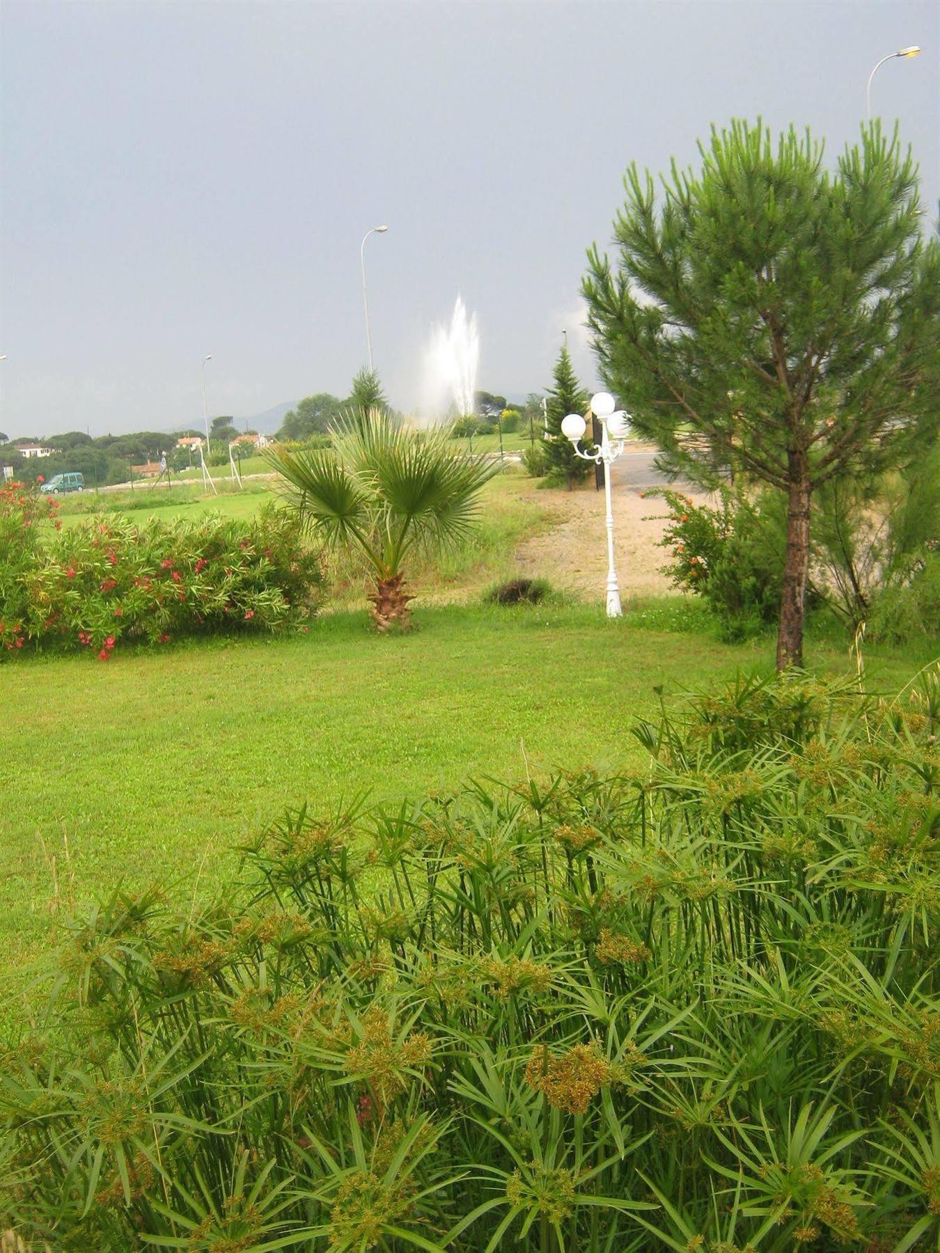 La Fontaine Ξενοδοχείο Vidauban Εξωτερικό φωτογραφία